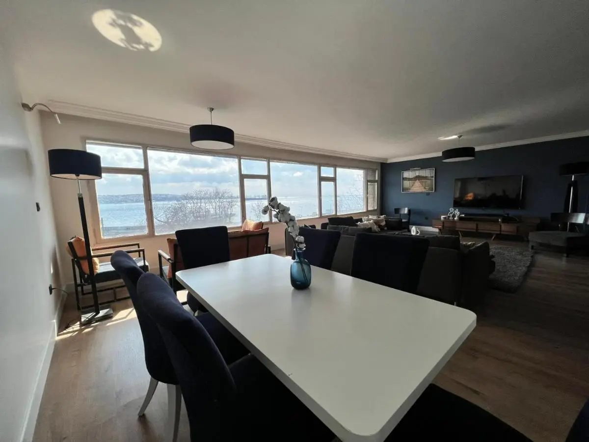 Stunning Sea View Amazing Flat 4BR 2BA AC
