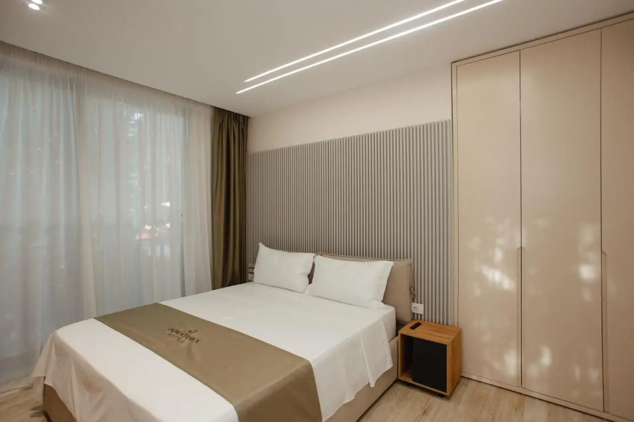 Downtown Hotel