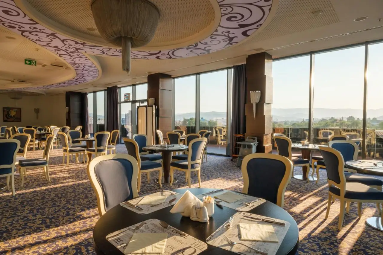 Malak Regency Hotel