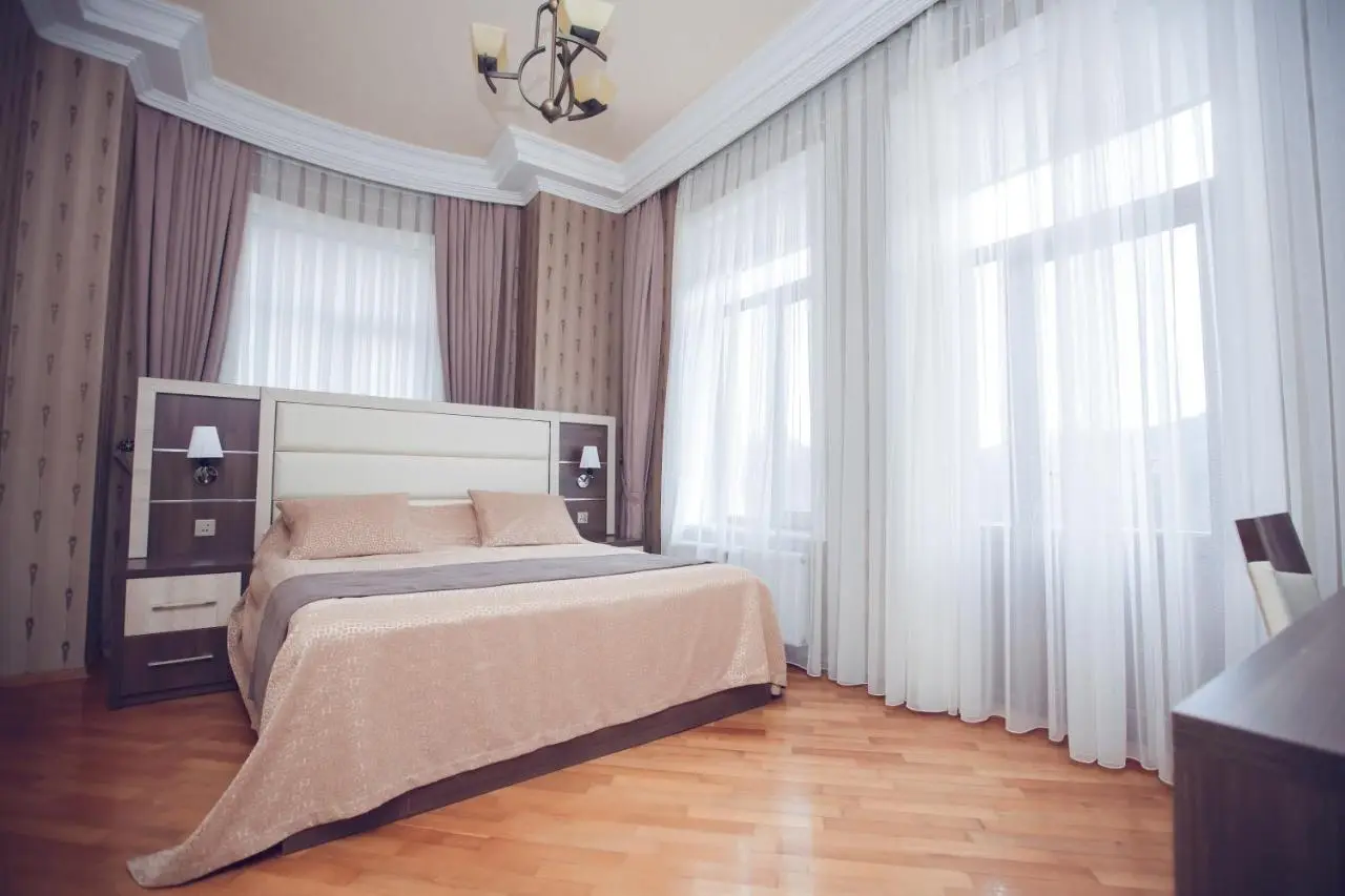 Goy Gol Lake Resort