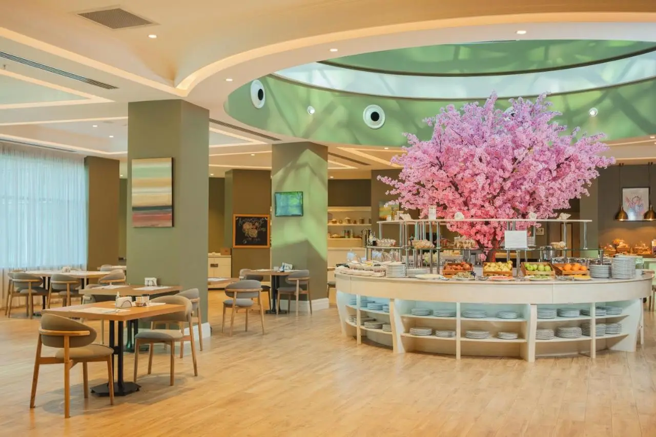 FLY INN BAKU