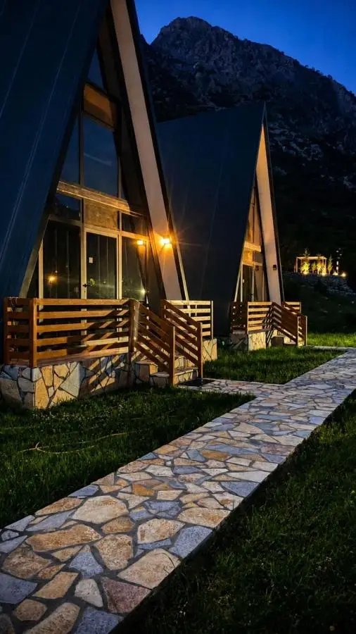 Arditi's Chalets