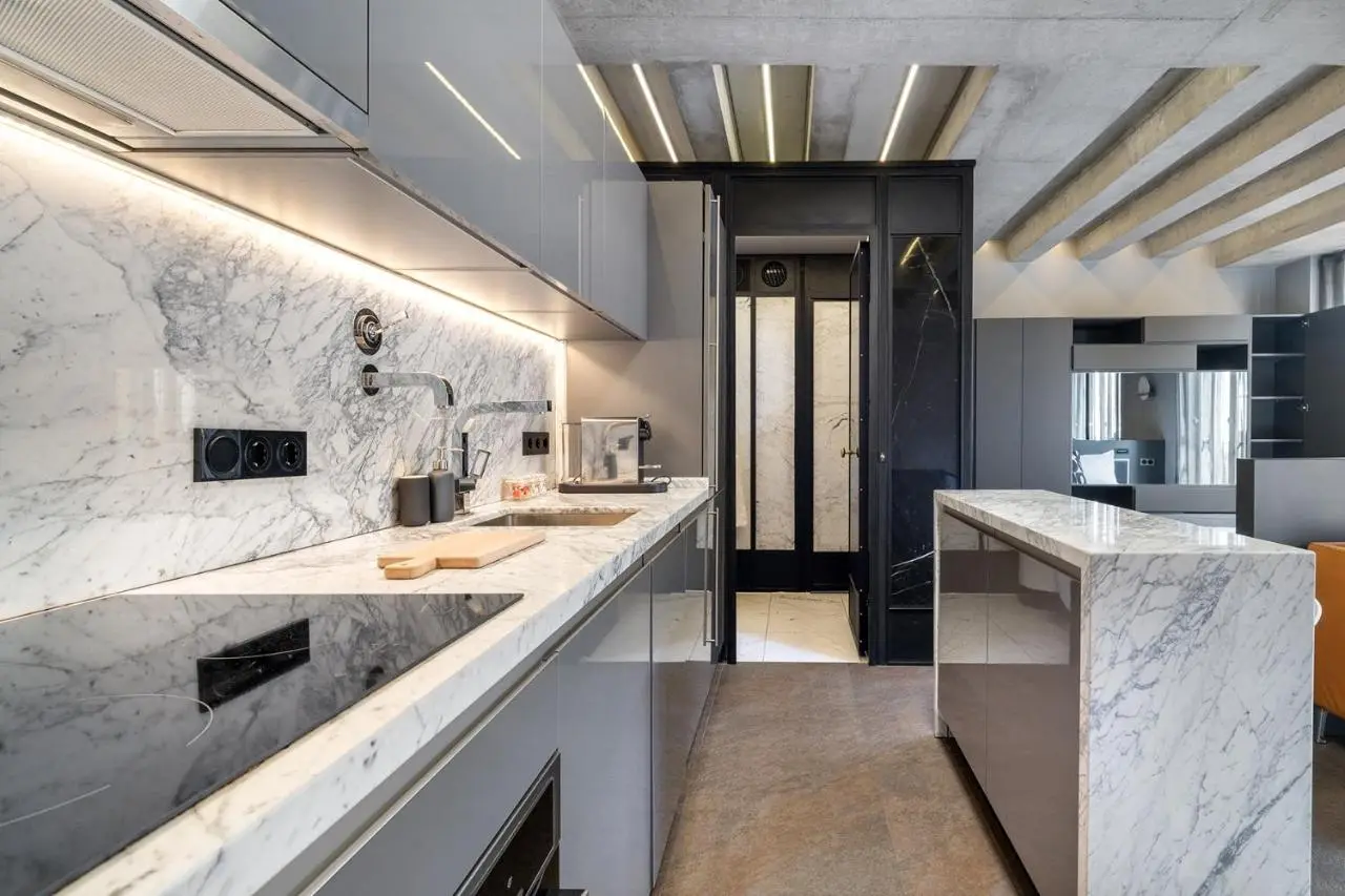 RA Apartments