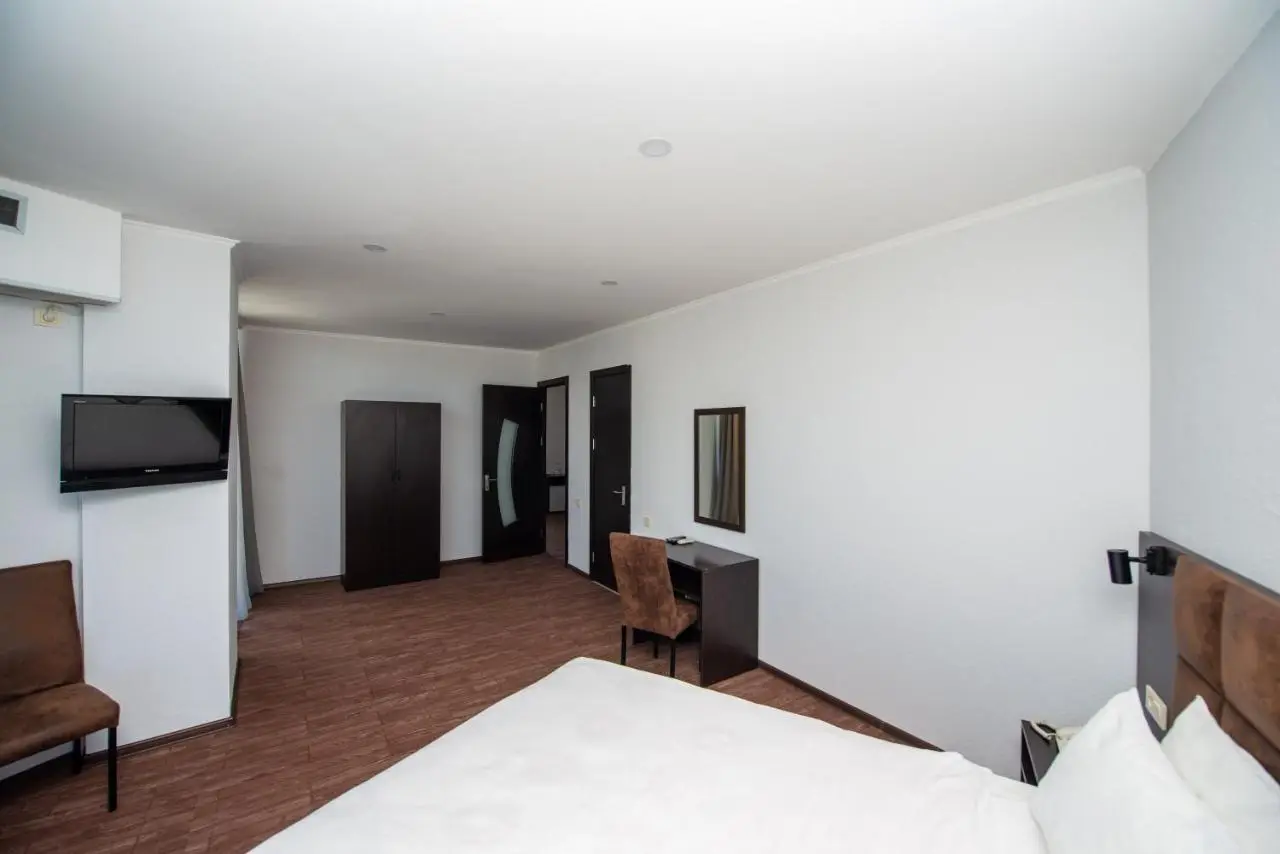Hotel Shine Palace