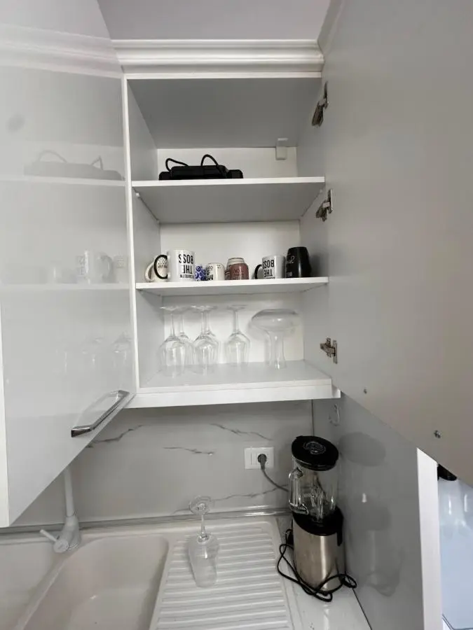 Tirana, Beautifull Apartament Near Mother Teresa Int Airport