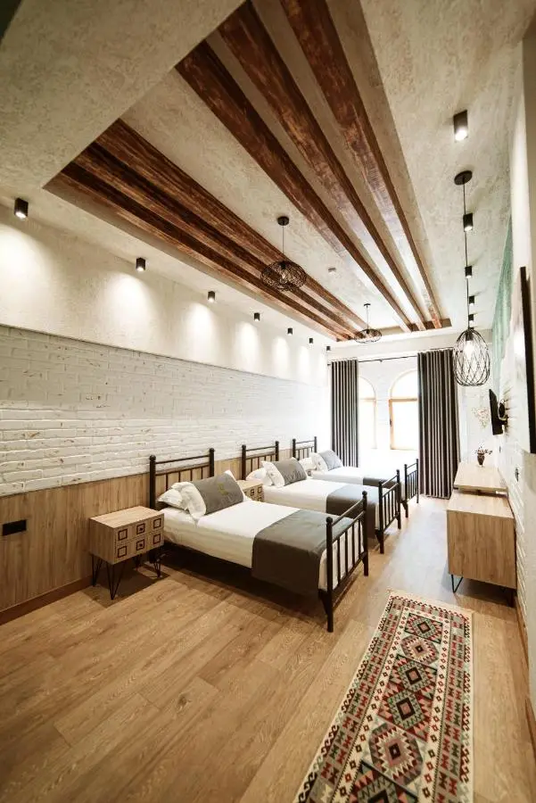 Hotel Taverna Devolli