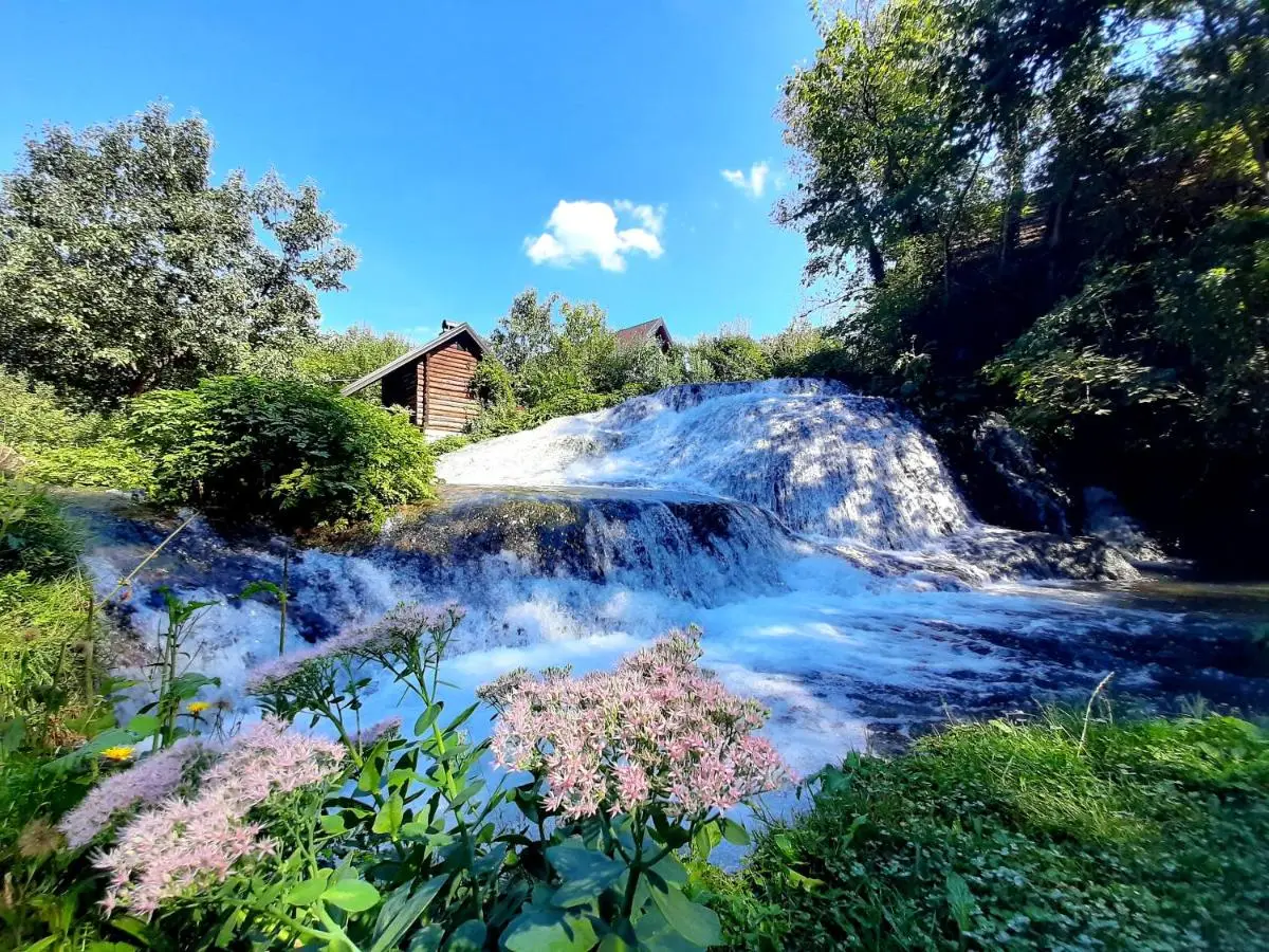 Janjske otoke - smještaj na selu (Milorad Piljić)