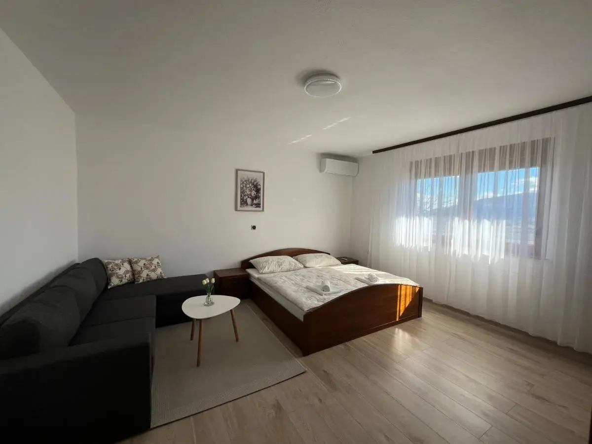 Apartman Lucija