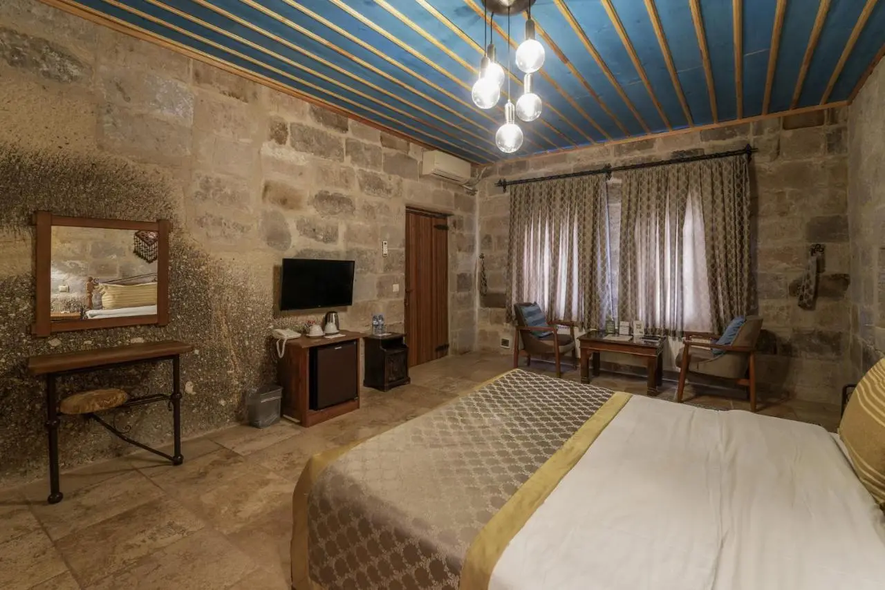 Tekkaya Cave Hotel