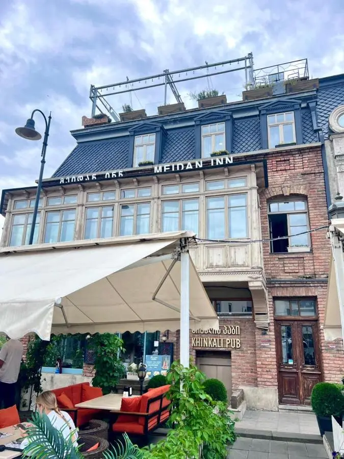 Meidan Inn