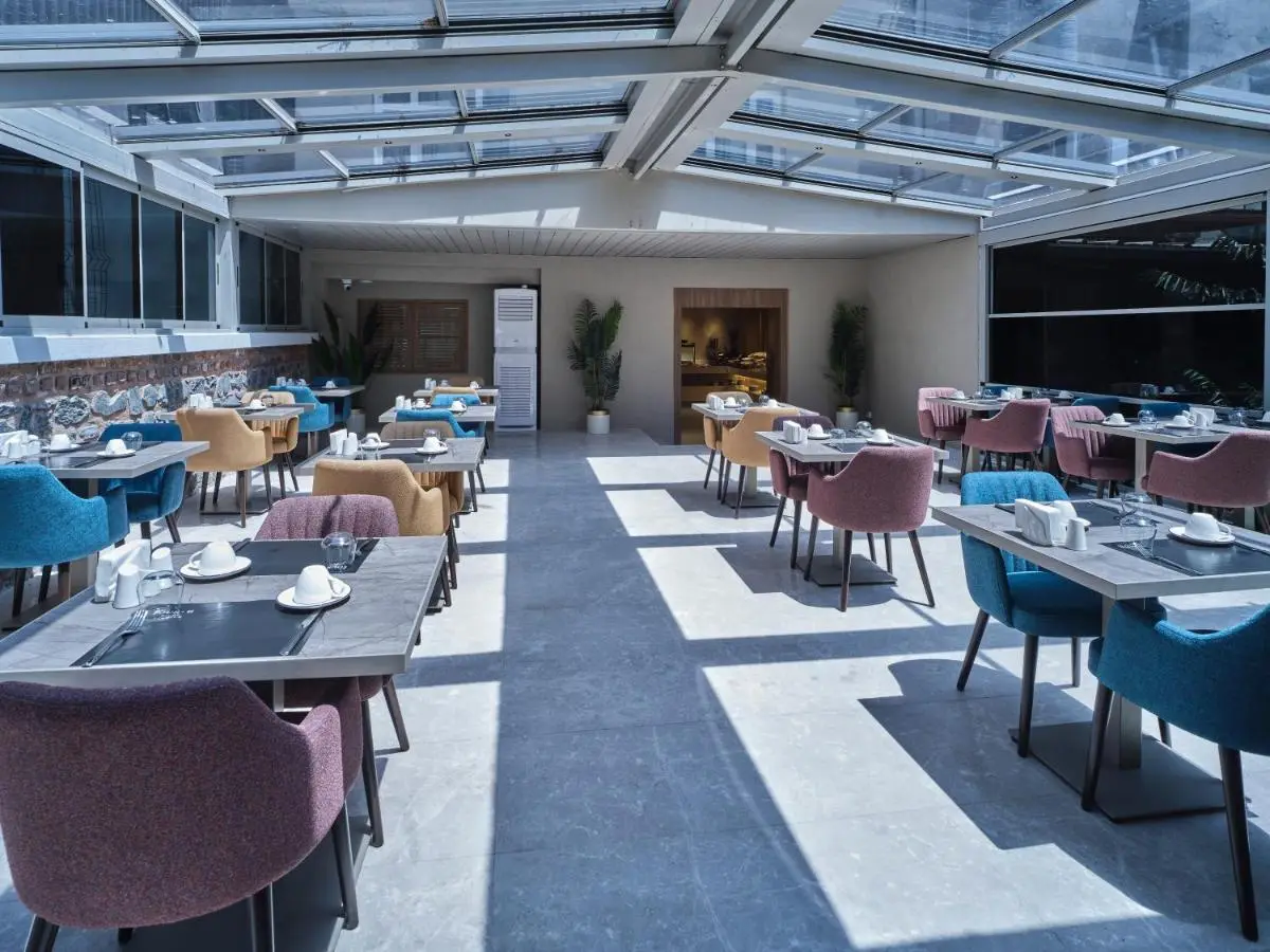 Four-G Hotel Premium
