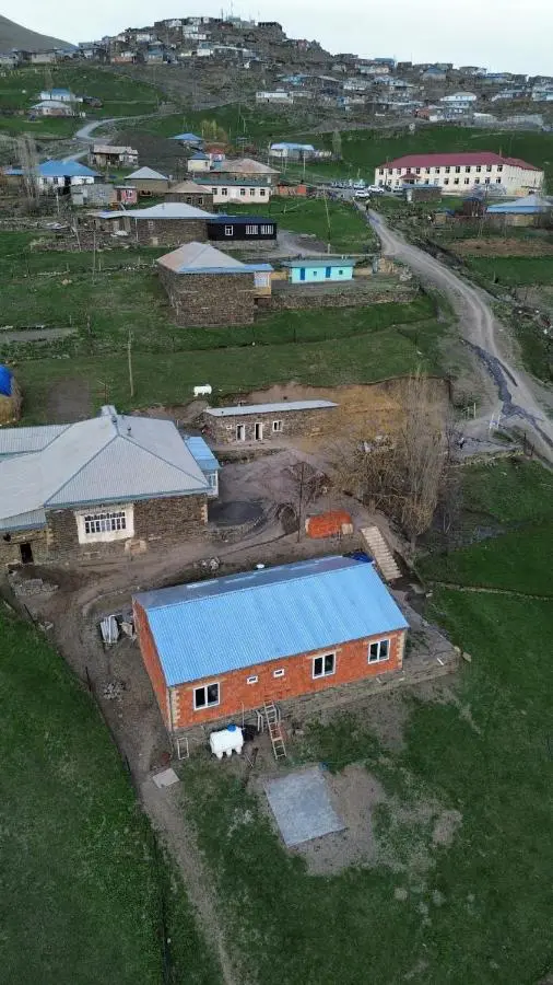 Xinaliq Khinalig ELNUR GUEST HOUSE, New hotel