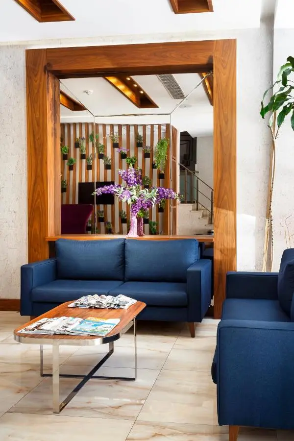 Artur Hotel