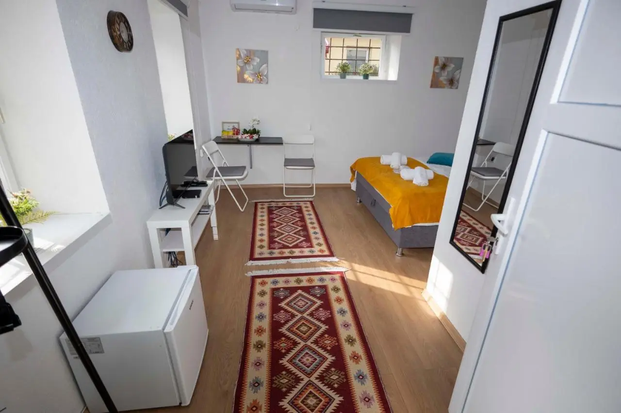 Bosanska Avlija Authentic Sarajevo Stay with Garden