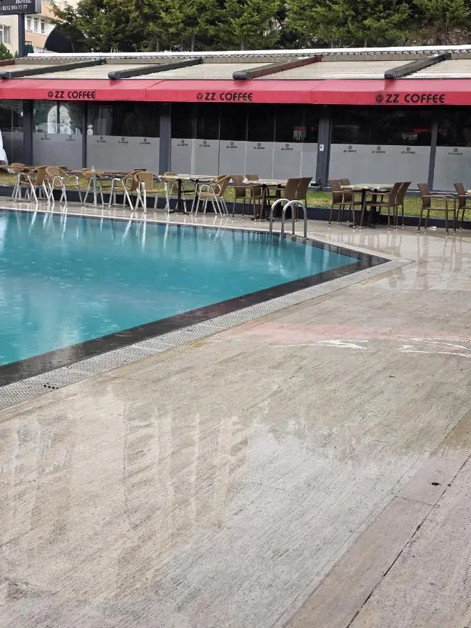 Gardan Hotel
