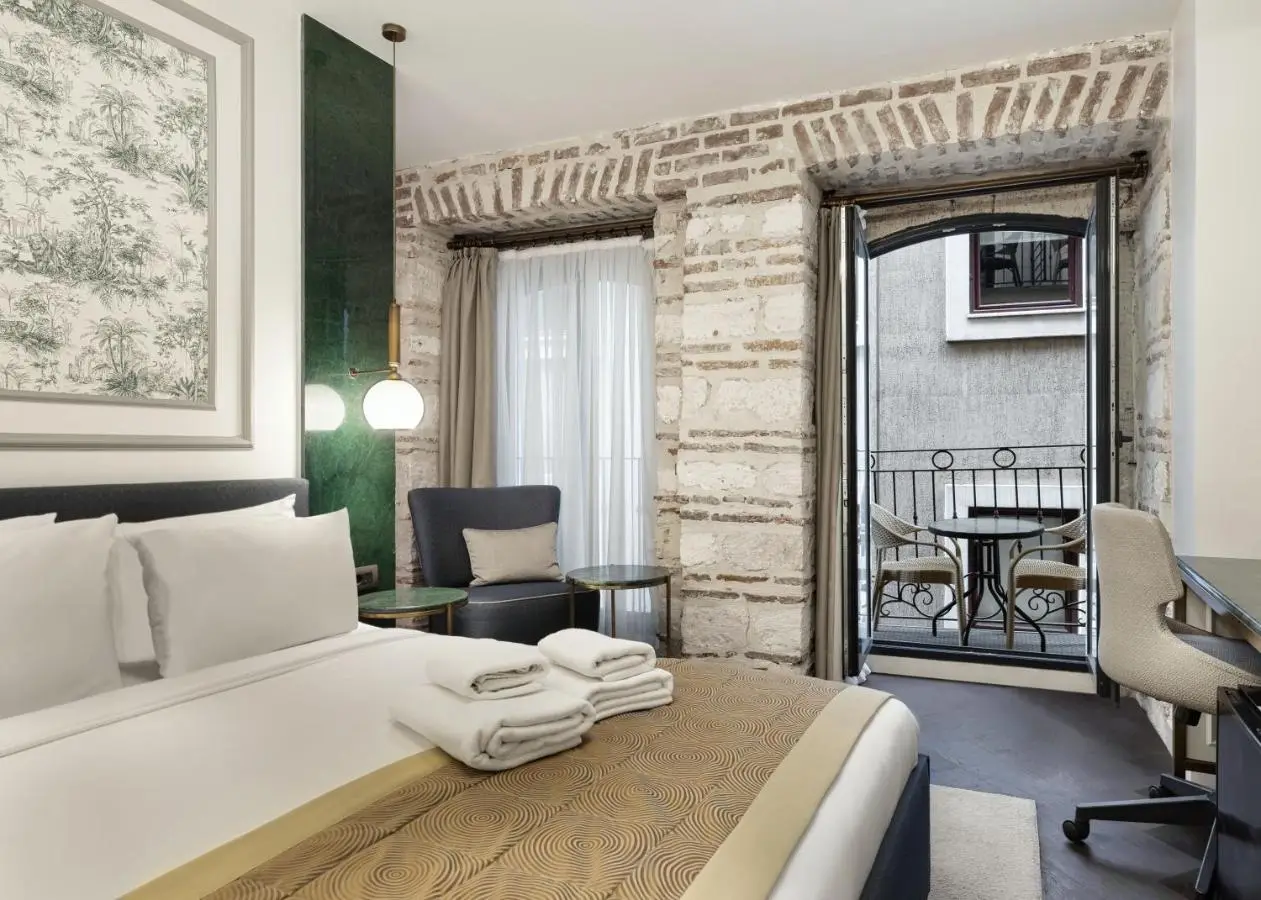 Pera Rasso Hotel