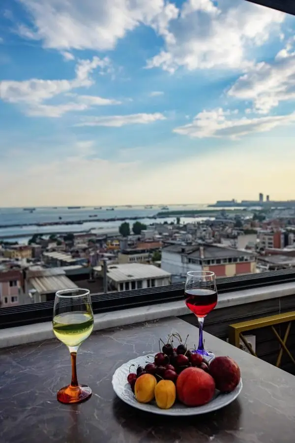 Grand Balyan Hotel & Restaurant