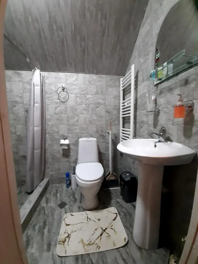 Kazbegi cottages qabarjina