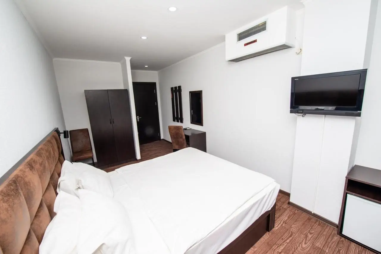 Hotel Shine Palace