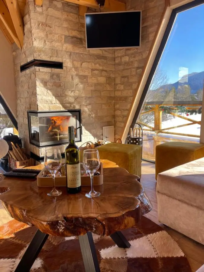 Villa Paradise Bjelašnica Luxury Chalet with Mountain View