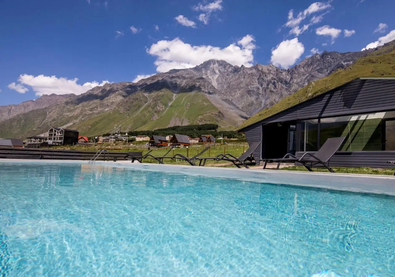 Kazbegi Targmani Cottages