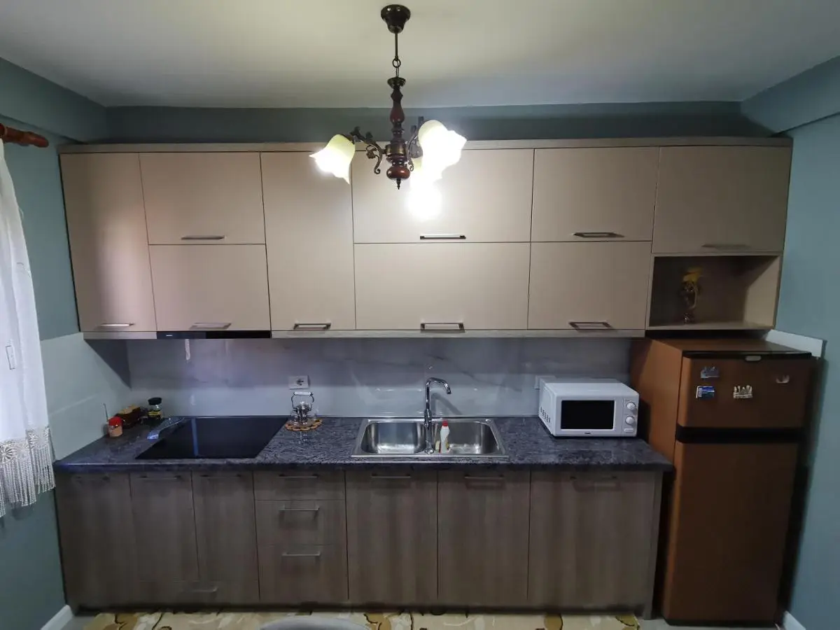 Leatis Apartment