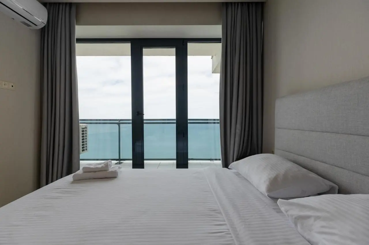 The SPOT apartments - Orbi Beach Tower