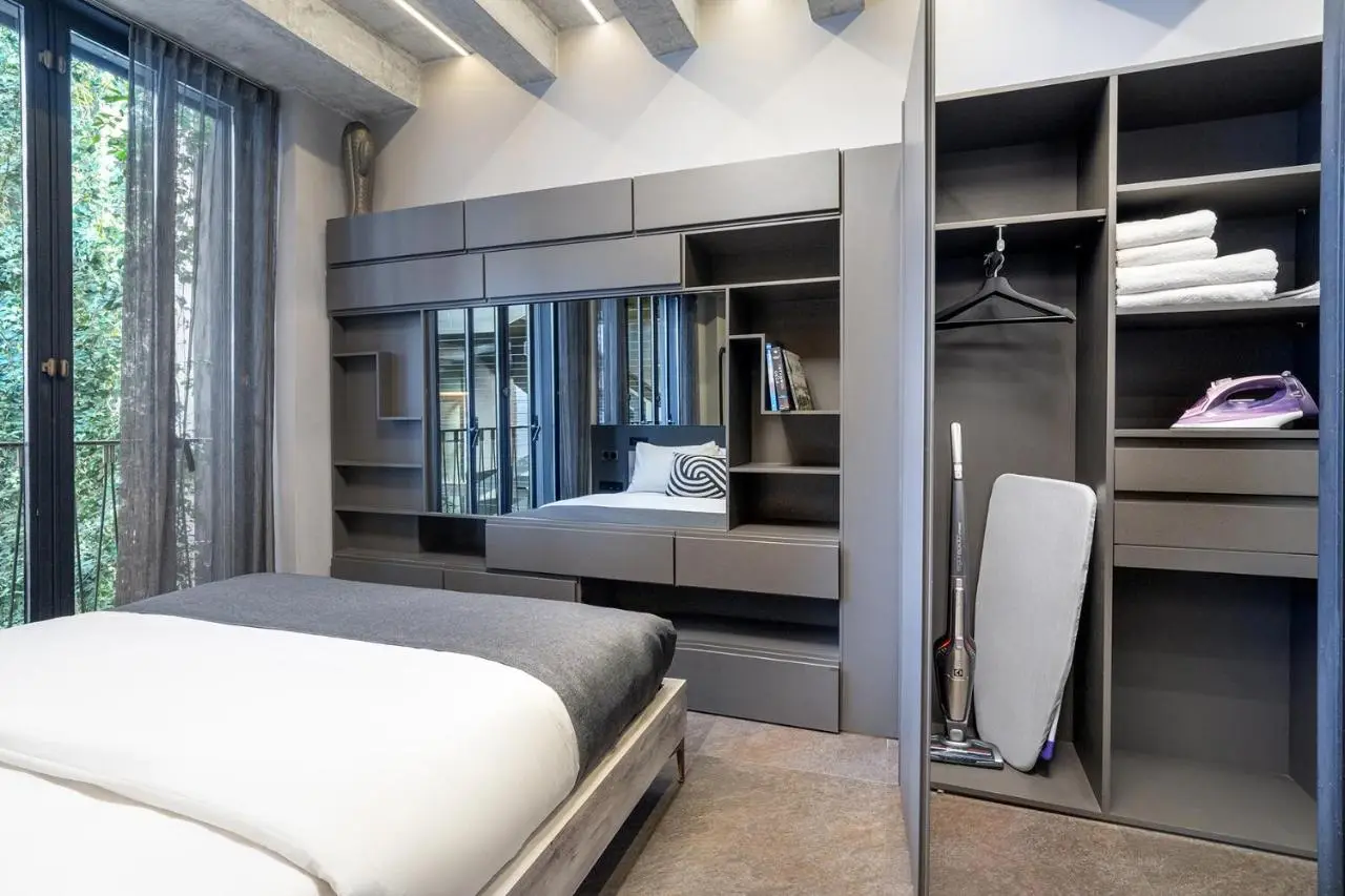 RA Apartments