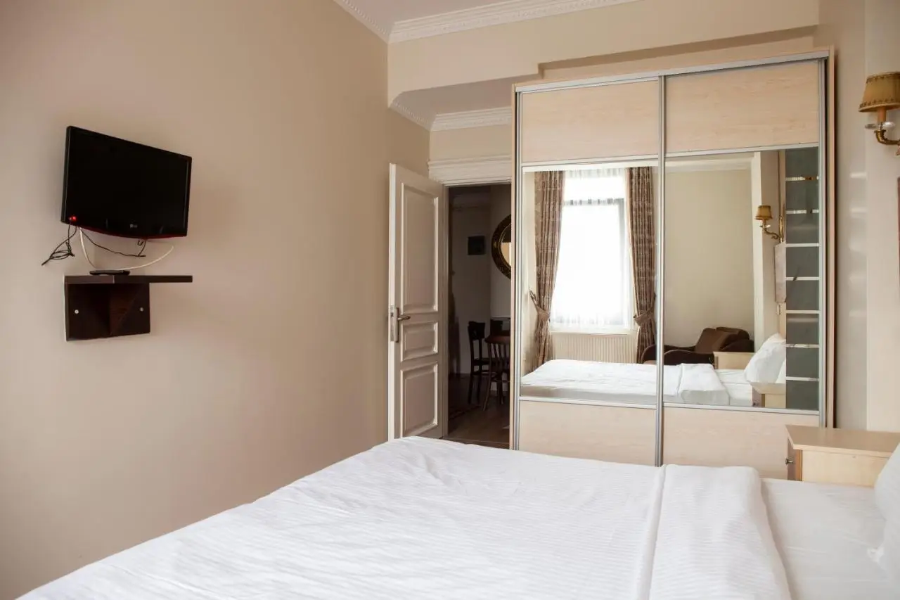 Sheriff Royal Suite