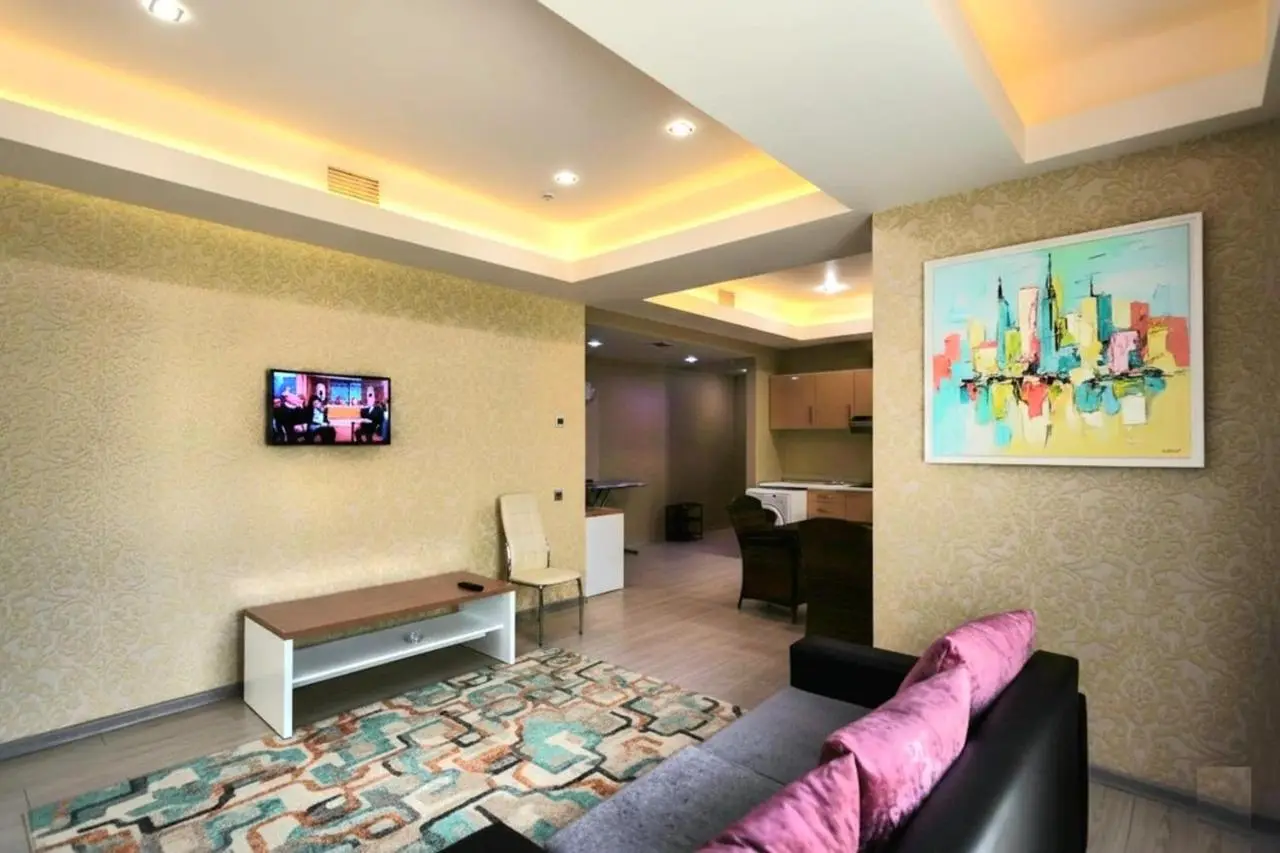 Diplomat Suites Hotel