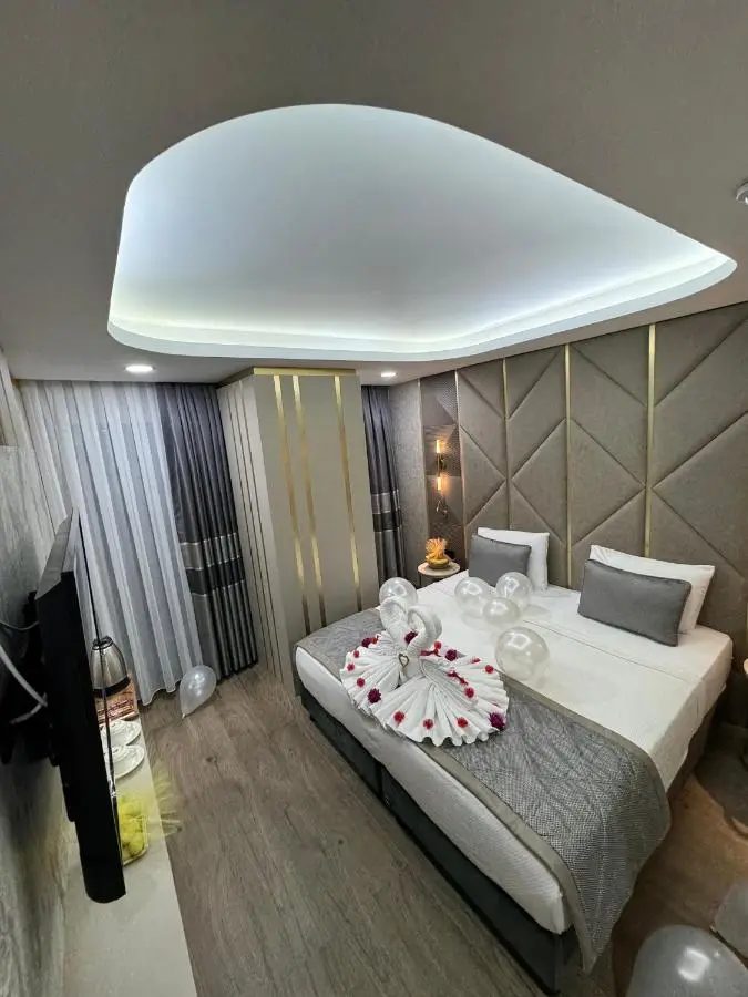 Elysia Plus Hotel