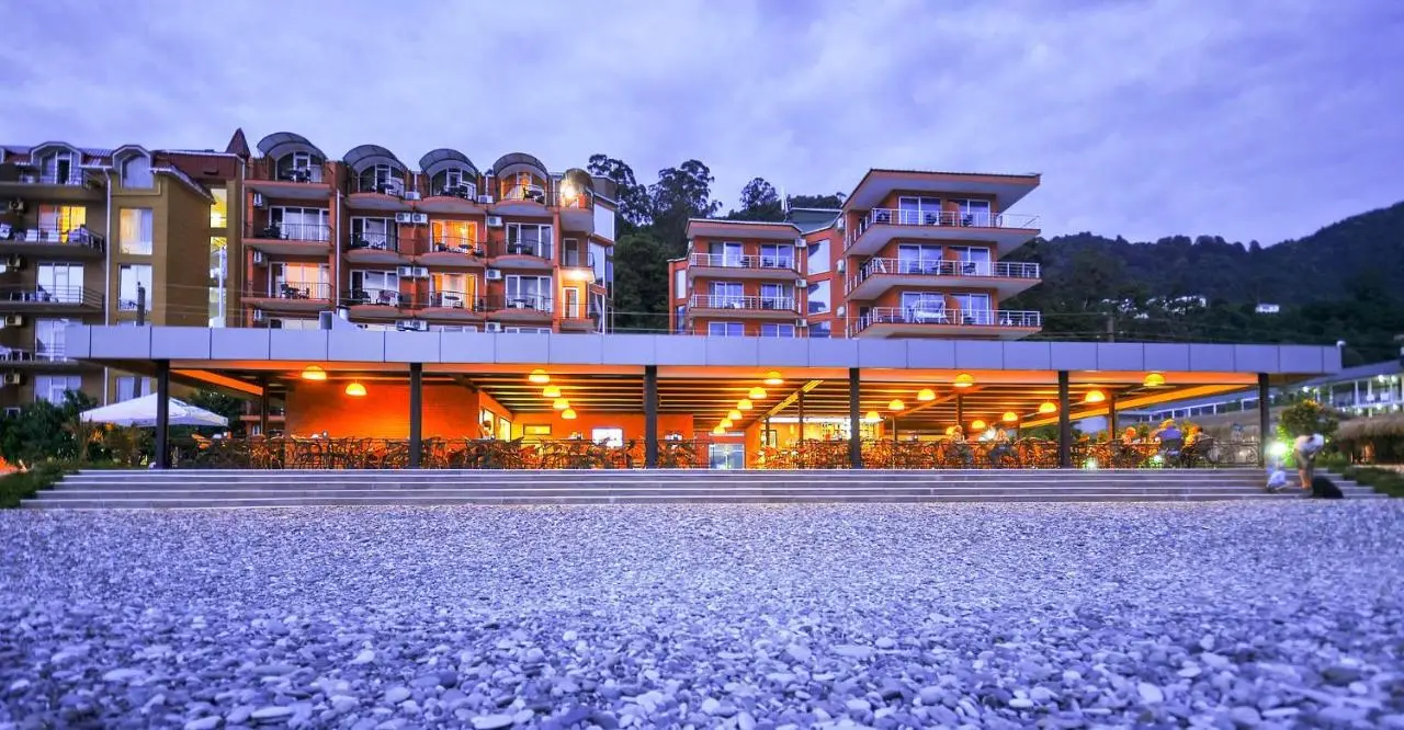 Hotel Neptun Kvariati