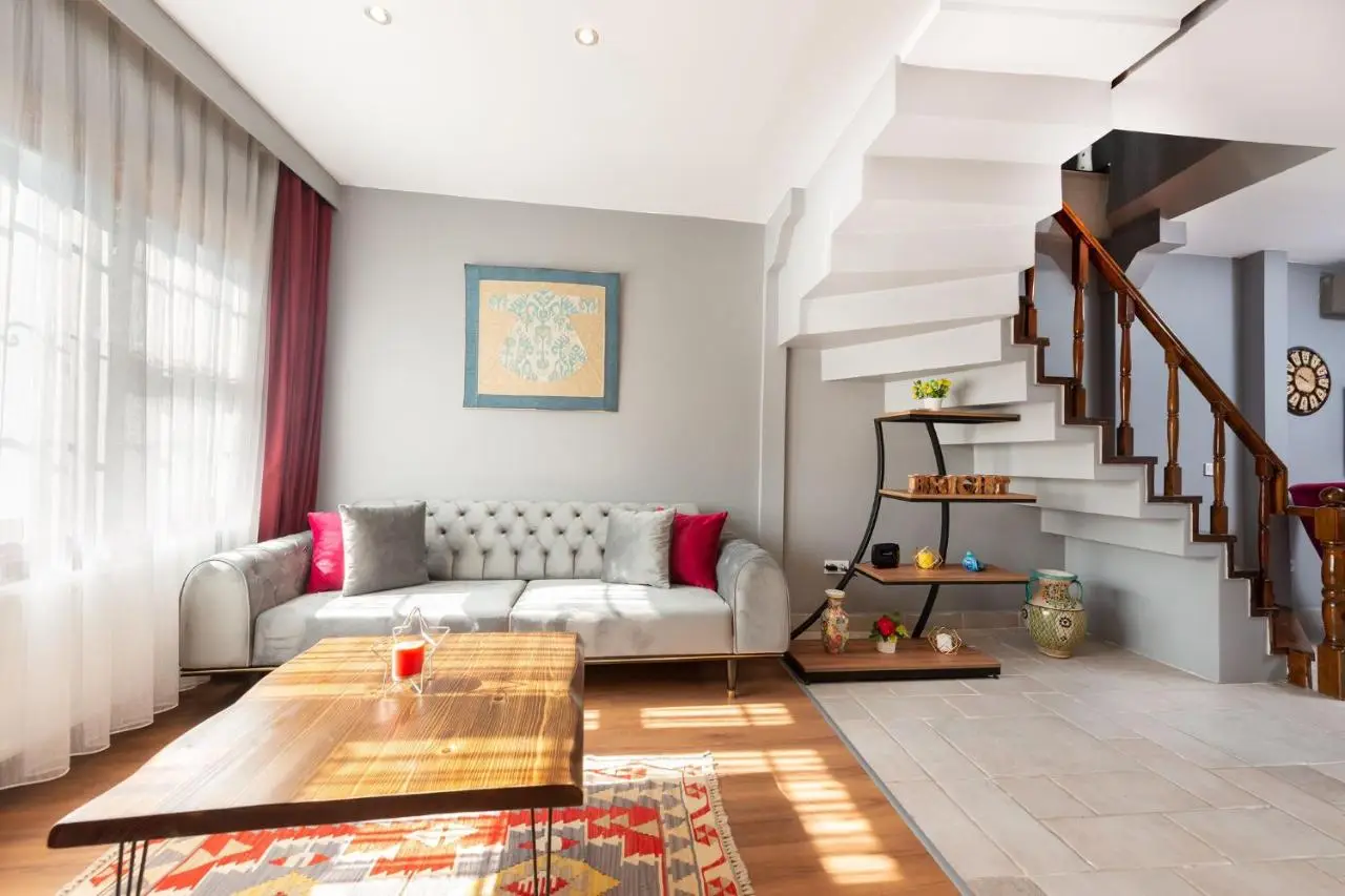 Bright Apart Hotel
