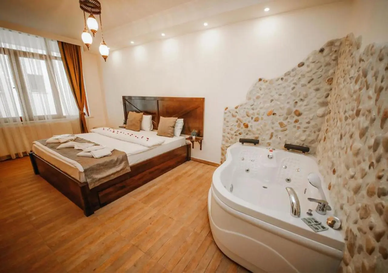 Sea House Hotel