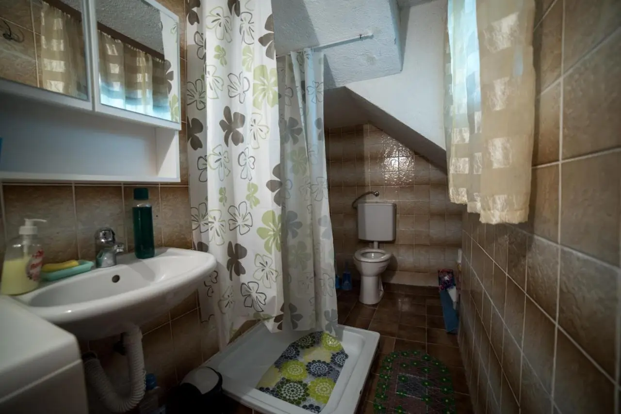 Eko House Dobrenica