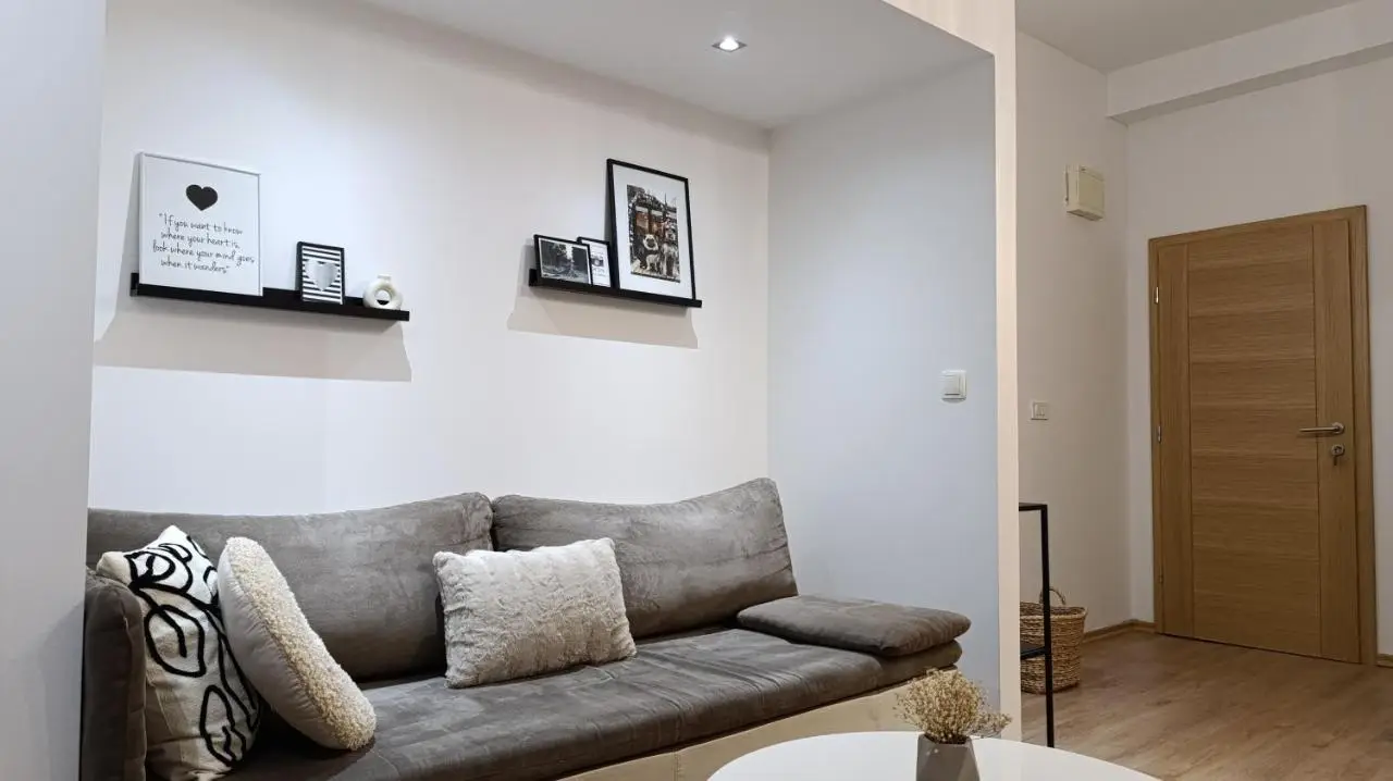 Apartment Mana