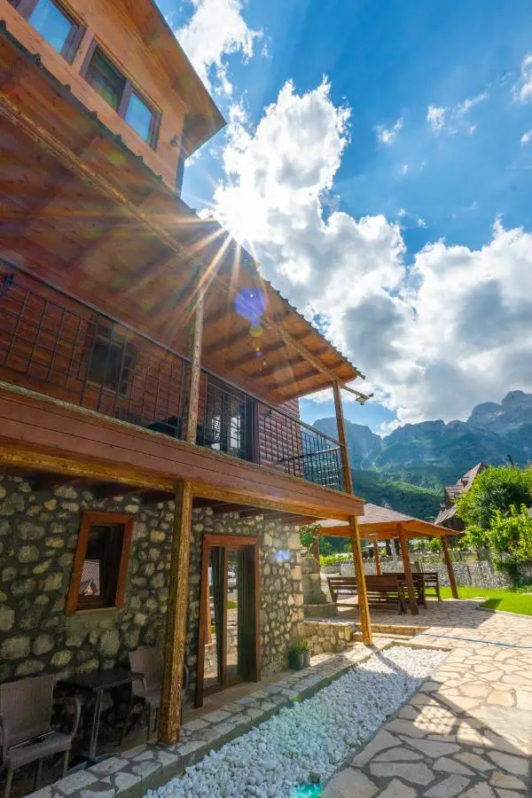 Gegest Hotel