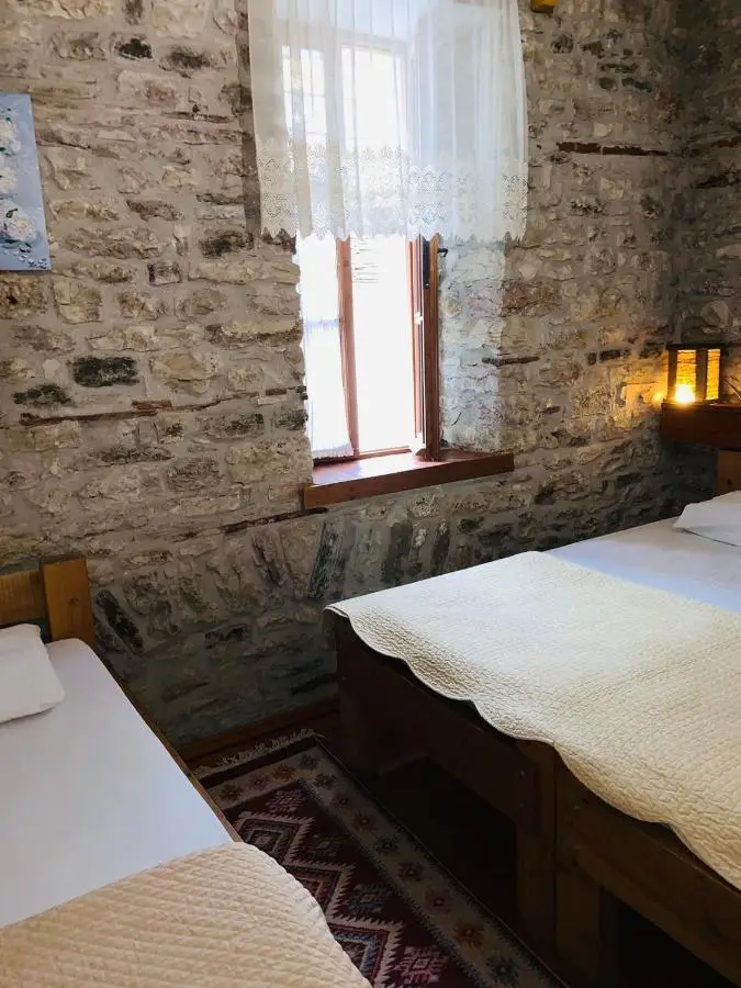 Guest House and Hostel VAL-MAR