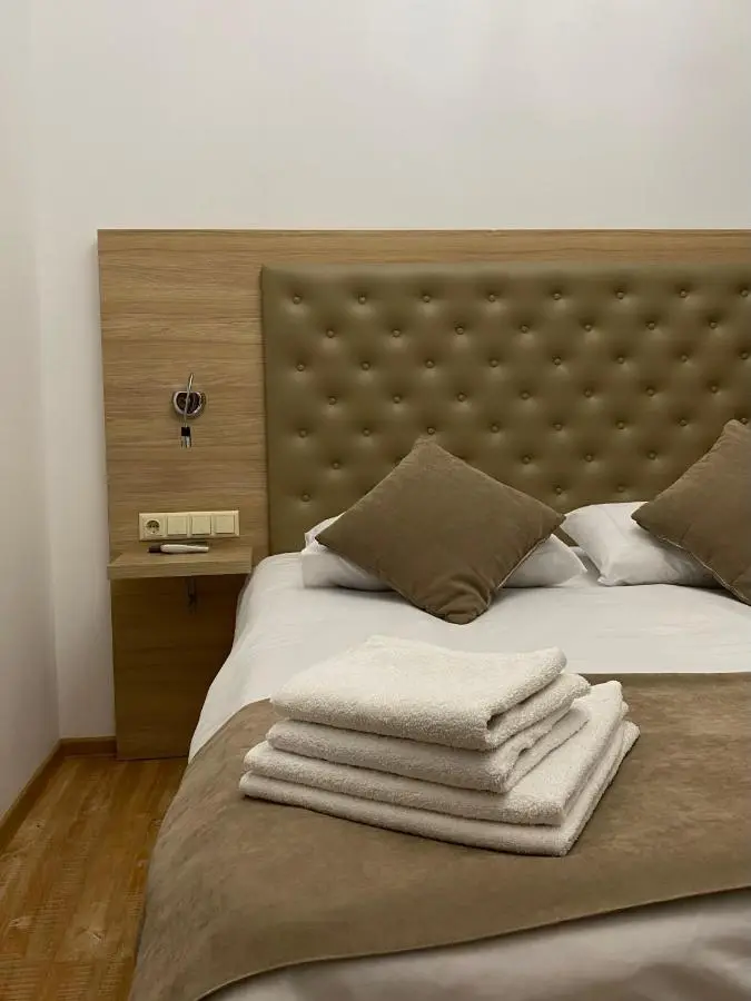 Hotel Varios