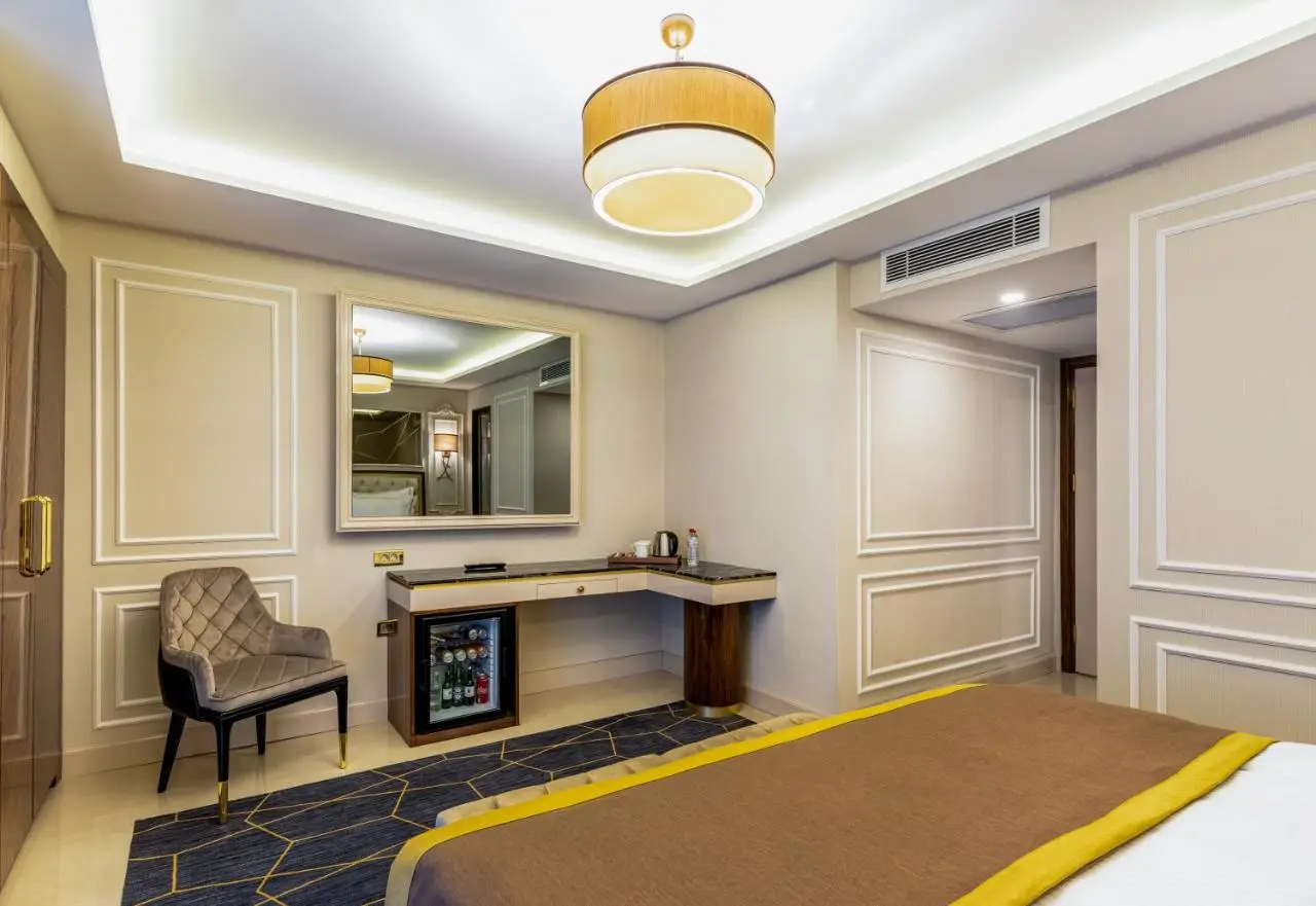 Beethoven Senfoni Hotel