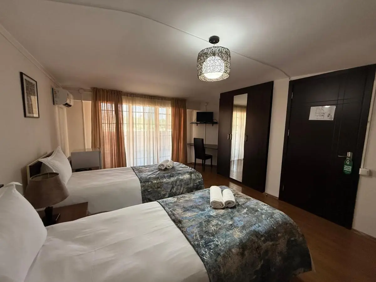 Liva Hotel