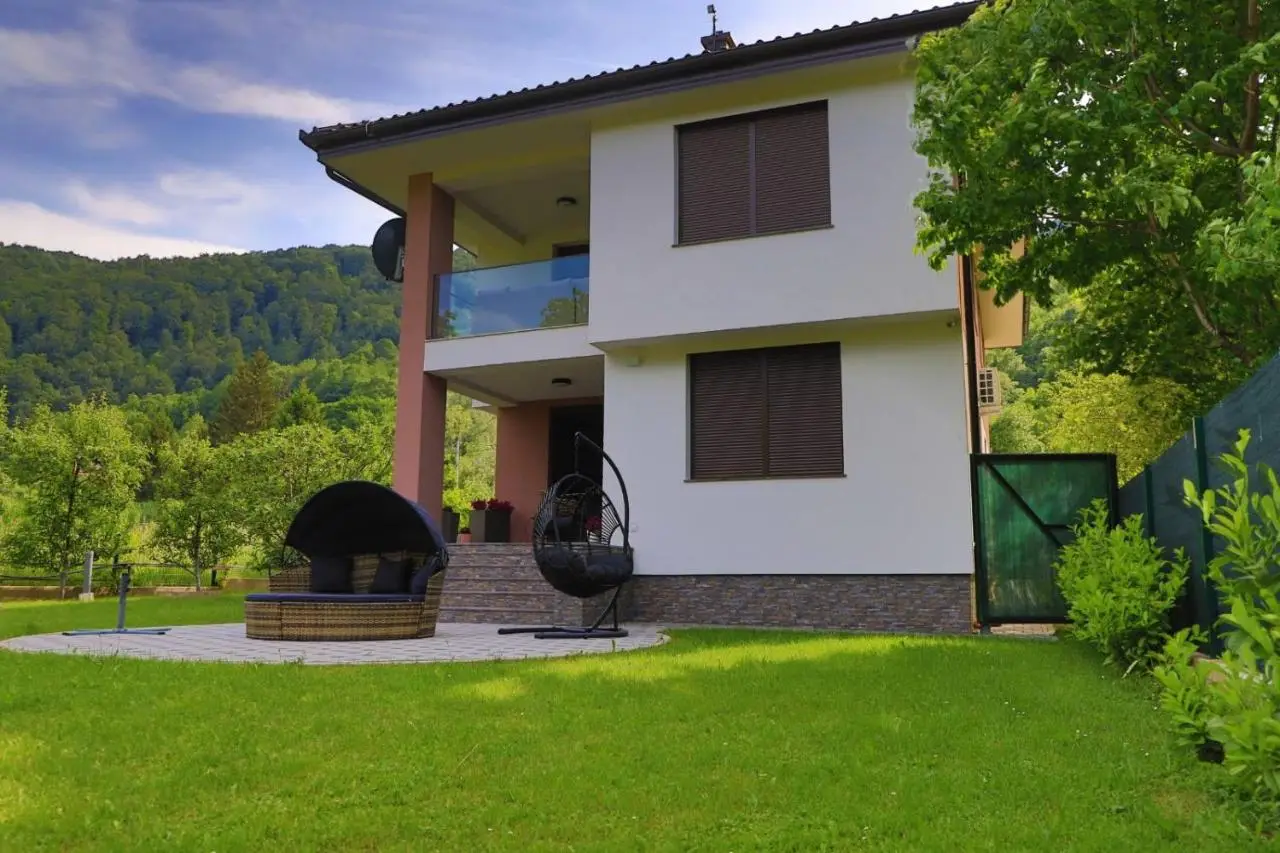 Apartments EDY