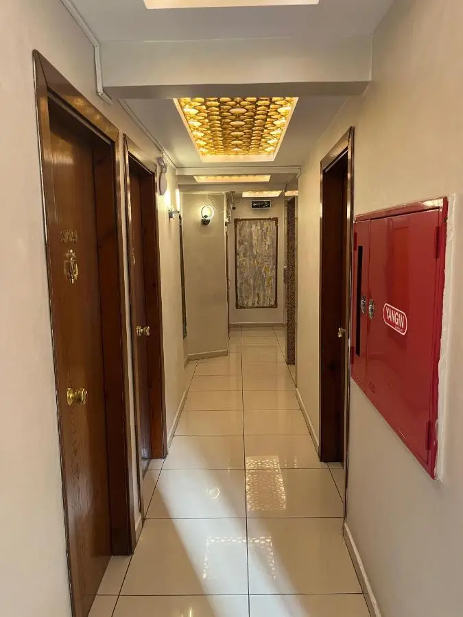 Adil Konak Hotel