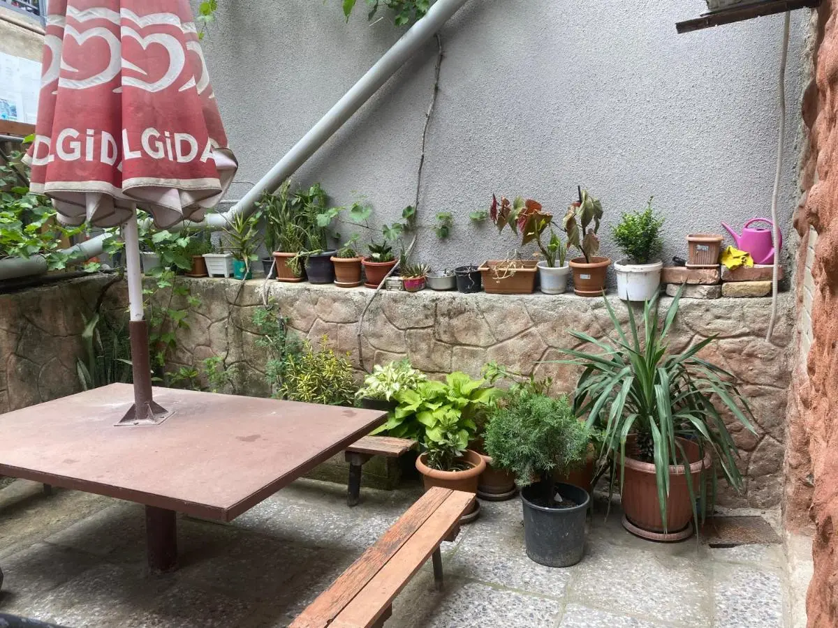 Hillside Guesthouse