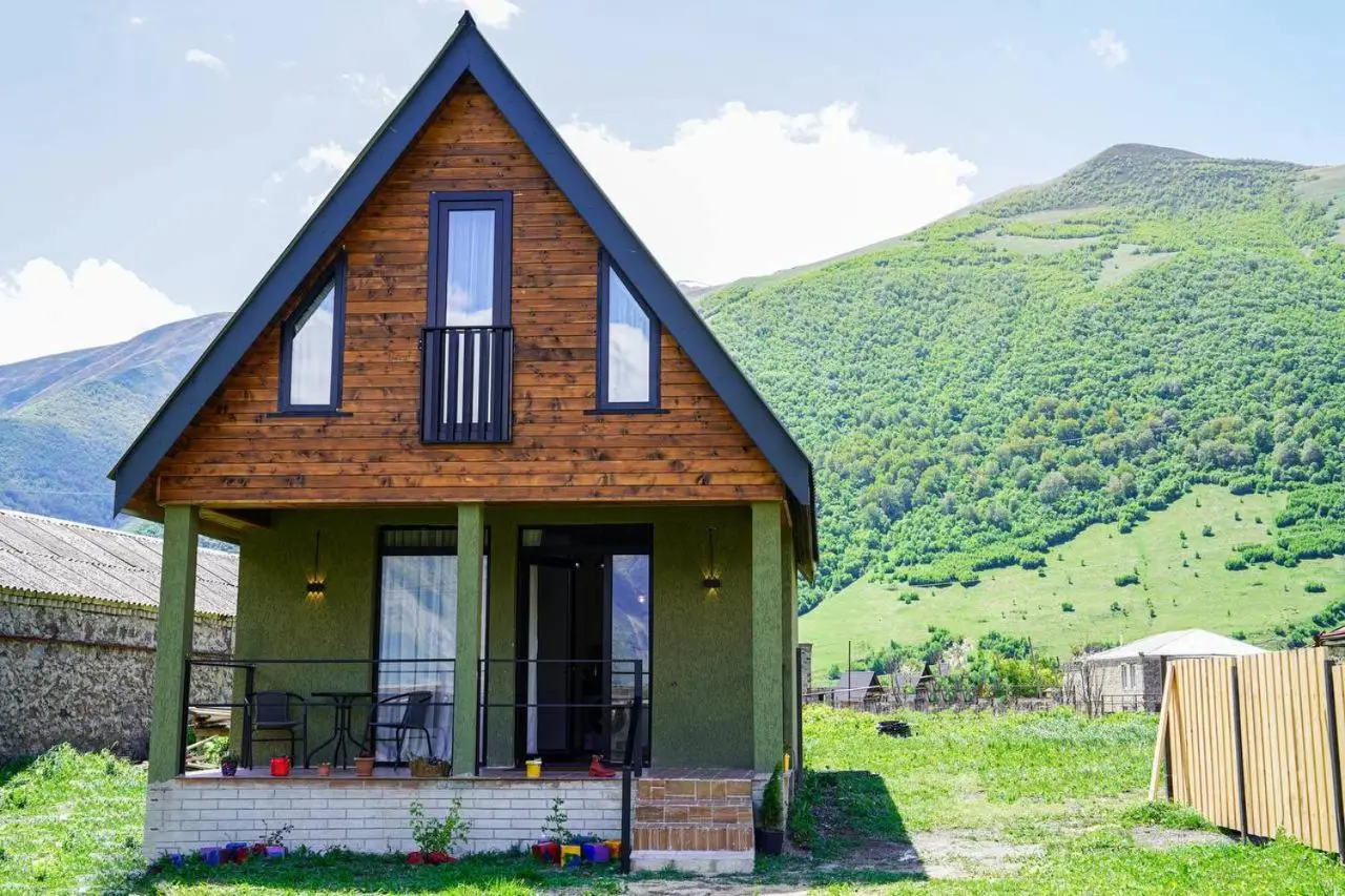 Tuta Area Cottage