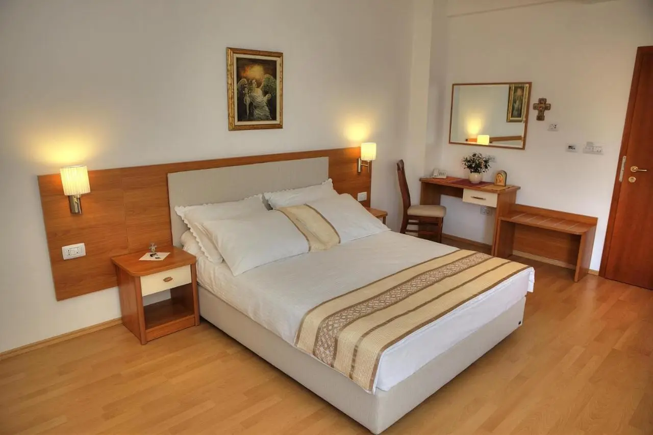 Hotel Leonardo