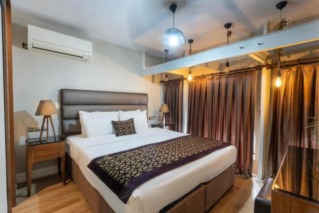 6 Apartment Galata
