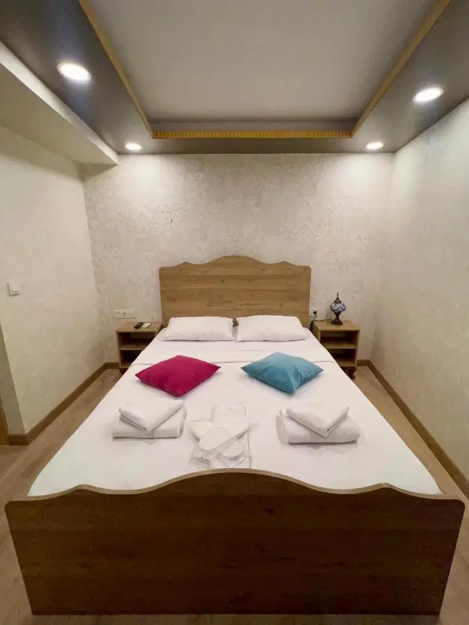 Golden Sail Hotel Old City
