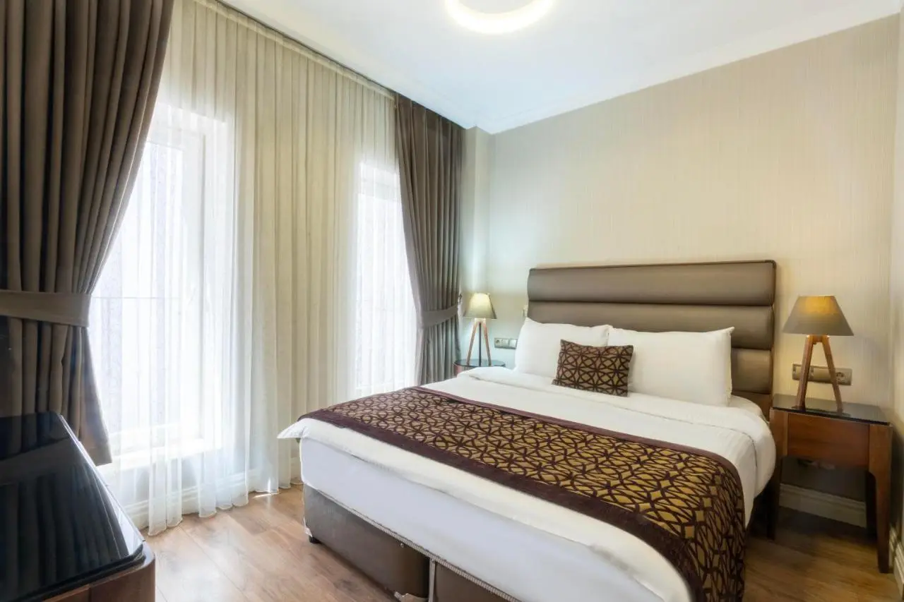 6 Apartment Galata
