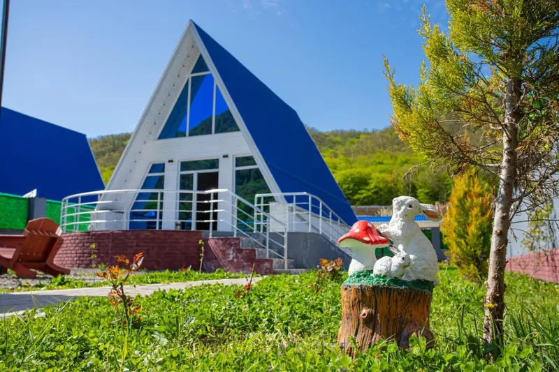 Mirvari Aframe Riverside